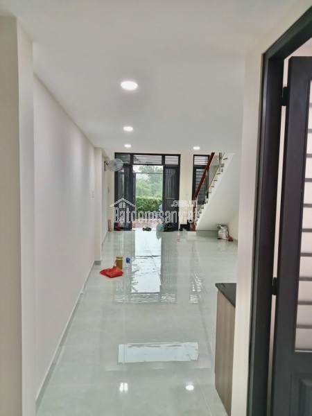 Bán nhà đường số 11, Trường Thọ, Thủ Đức, TP HCM. DT 94m2, 2 tầng. Giá  7.1 tỷ, SHR - 0933125879