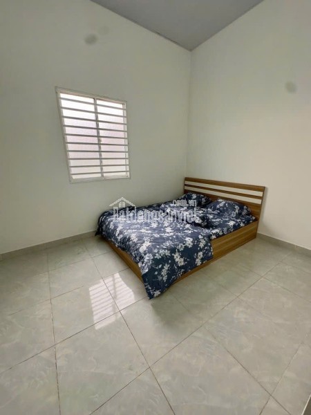 Nhà đẹp KDC Trung Nhân Q12 – 4 tầng BTCT – xe hơi – giá 5.x tỷ