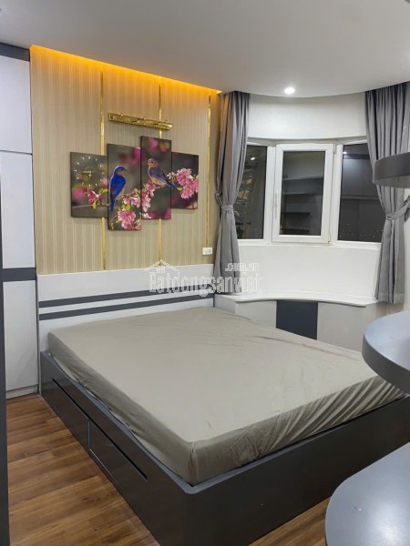 Chính chủ cần bán căn hộ chung cư ở KĐT mới Nghĩa Đô, Cầu Giấy, Hà Nội