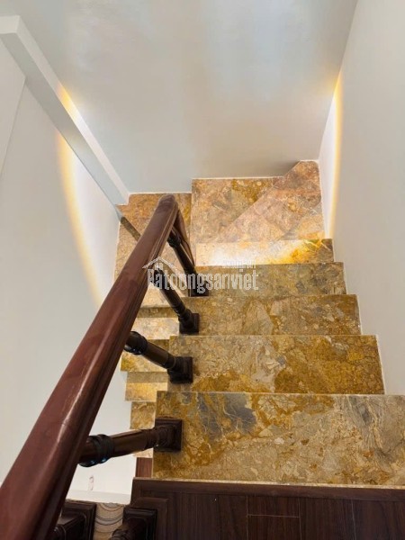 Nhà đẹp đón tết chỉ hơn 2x, full nội thất