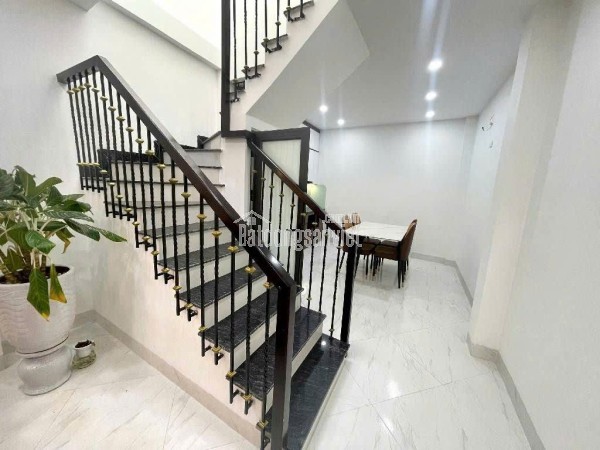 Nhà đẹp đón tết chỉ hơn 2x, full nội thất