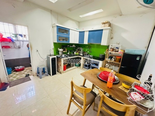 Bán nhà 3 tầng đường Trần Thị Điệu, Phường  Phước Long B, Q9, Thủ Đức, TP HCM. DT - 95m2, 3 tầng.