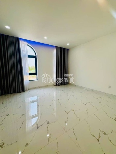 Bán nhà 50m2 * 4 tầng  , HXH đường 8m , Lã Xuân Oai , Long Trường , Q9 , Giá chỉ 6 Tỷ TL
