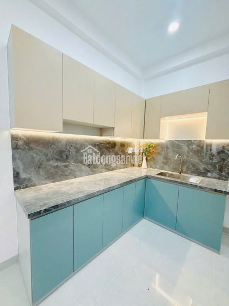 Bán Nhà Mới Xây 100%  xinh lung linh khu VIP Q8 -  42.3 (3,6 x12) - 2 Tầng - Giá 4.880 Tỷ.