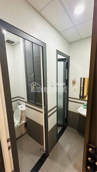 MẶT TIỀN TRUNG TÂM Quận 3,  KHU rất HIẾM NHÀ BÁN, dòng tiền THU NHẬP 2,4 TỶ/NĂM