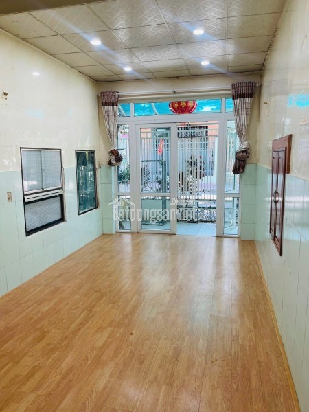 ĐỂ LẠI CĂN NHÀ 2 TẦNG KINH DOANH MẶT TIỀN ĐƯỜNG NGUYỄN TẤT THÀNH ĐỐI DIỆN KĐT AN BÌNH TÂN P.TÂY