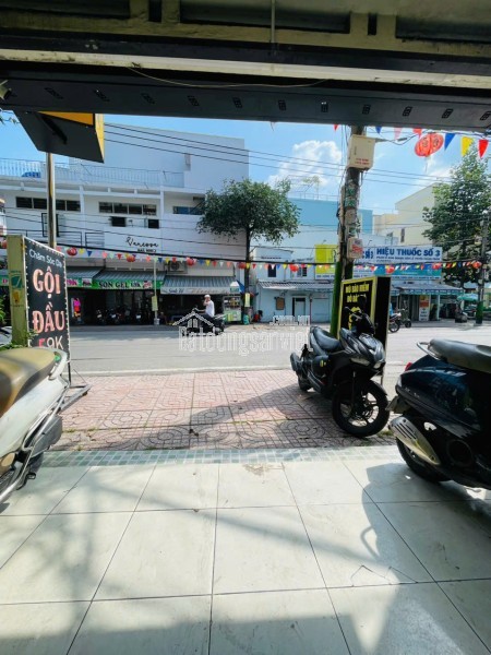 NGUYÊN CĂN MẶT TIỀN, HƯNG PHÚ, 63M2, 3 TẦNG, 3 PN, 15TR/TH