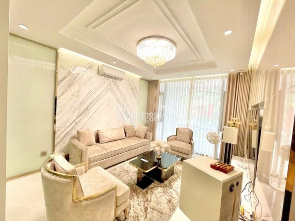 bán nhà hẻm xe tang  nhà mới sos gấp bán q4 
4  tấm rẻ bèo