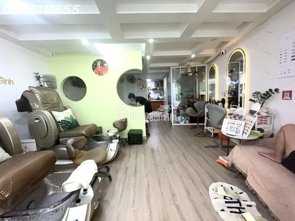 BÁN NHÀ VÕ THỊ SÁU - P. TÂN ĐỊNH - 45M² (6.6 x 7) - 3 TẦNG BTCT - 3PN 4WC  - SÂN TRƯỚC, SÂN SAU,