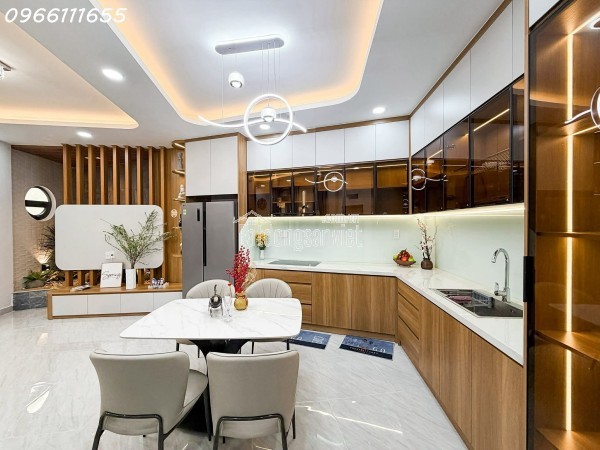 BÁN NHÀ VÕ THỊ SÁU - P. TÂN ĐỊNH - 45M² (6.6 x 7) - 3 TẦNG BTCT - 3PN 4WC  - SÂN TRƯỚC, SÂN SAU,