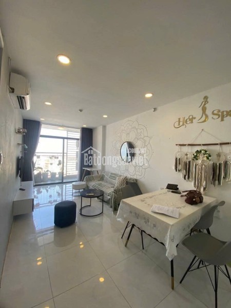 Chuyển nhượng Căn hộ 2PN DT 80m2 Dự án Riva Park Tại Quận 4