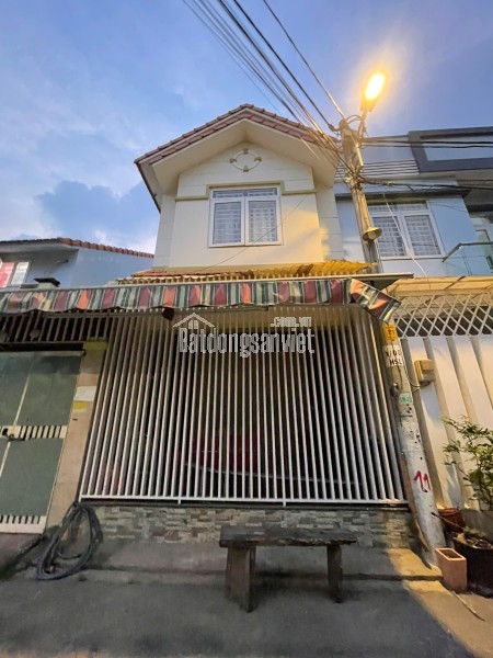 BÁN căn nhà xuất hiện cấu trúc SẴN KHU dân sinh sống TRƯỜNG LƯU, LONG TRƯỜNG - con đường OTO 9M