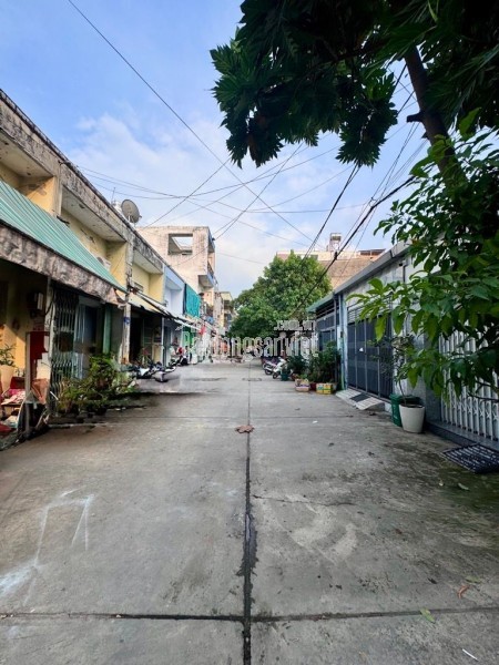 HẺM 10M - NHÀ C4 LÔ GÓC PHÚ NHUẬN - NGANG 5M HOÀNH TRÁNG - SỔ NỞ HẬU ĐẸP