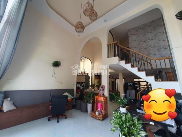 Bán nhà 148m2 đường Linh Đông, Phường Ling Đông, Thủ Đức, TP HCM, 3 tầng, 11.7 tỷ, SHR - 0933125879