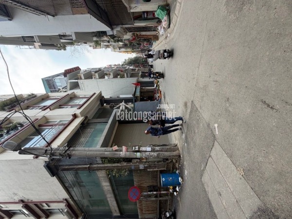 Bán nhà đẹp Phùng Chí Kiên- Lô Góc- Ô Tô vào nhà 56,9m2 giá 20 tỷ