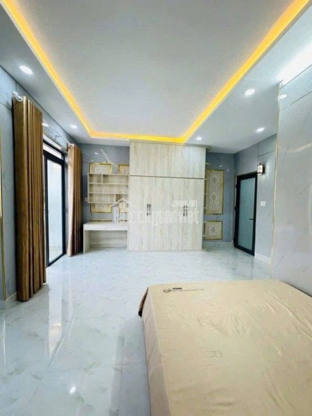 NHÀ ĐẸP HẺM XE HƠI ĐƯỜNG QUANG TRUNG, 4PN - 5WC, HẺM THÔNG TỨ TUNG- CHỈ 6.3 TỶ TL