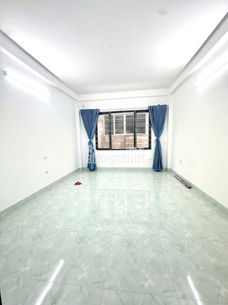 BÁN NHÀ 5 TẦNG DÂN XÂY - ÔTÔ ĐỖ CỬA - SÁT ĐƯỜNG PHAN TRỌNG TUỆ - THANH TRÌ