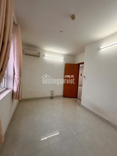 Cho thuê căn hộ chung cư tại 08.18 Đường Tạ Quang Bửu, Phường 06, Quận 8, TP HCM giá 12 Triệu