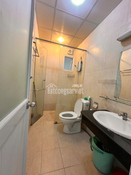 Cho thuê căn hộ chung cư tại 08.18 Đường Tạ Quang Bửu, Phường 06, Quận 8, TP HCM giá 12 Triệu