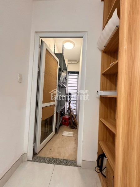 Cho thuê căn hộ chung cư tại 08.18 Đường Tạ Quang Bửu, Phường 06, Quận 8, TP HCM giá 12 Triệu