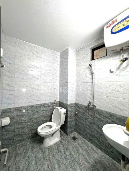 Bán nhà đẹp Đông Ngạc mặt tiền rộng, ở ngay giá hơn 6 tỷ