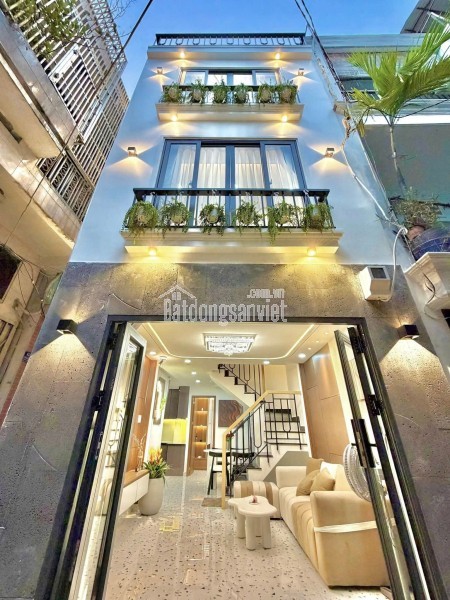 SIÊU PHẨM KINH ĐÔ THỜI TRANG TRẦN HUY LIỆU - TRẦN QUANG DIỆU