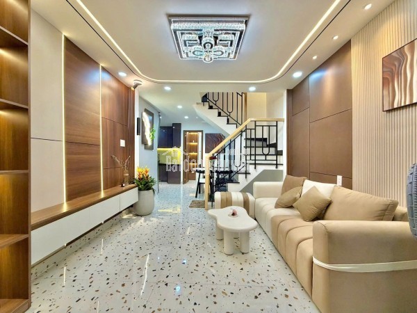 SIÊU PHẨM KINH ĐÔ THỜI TRANG TRẦN HUY LIỆU - TRẦN QUANG DIỆU