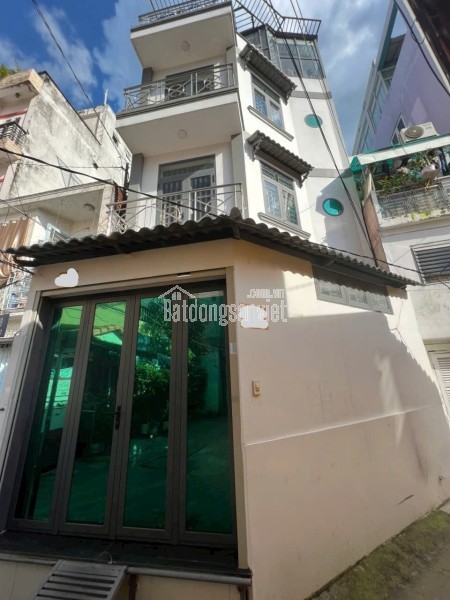 BÁN GẤP: HÀNG GÓC 2 MẶT TIỀN HẺM ĐƯỜNG CÁCH MẠNG THÁNG 8, P.4, QUẬN 3