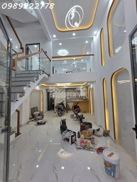 LÊ VĂN SỸ- P12 - 3.6x10- 5 TẦNG - 6 PN 7WC - XE HƠI TỚI NHÀ - 2 SÂN THƯỢNG - KINH DOANH TỐT - VỊ