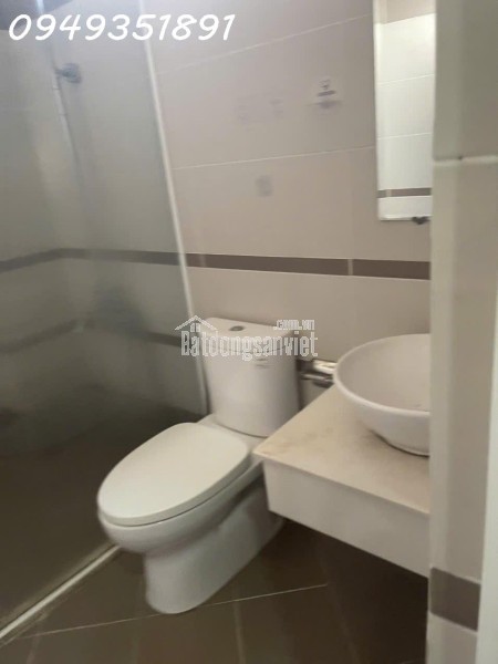 NHÀ HXH - GIÁP SÂN BAY - 190M2- CẤP4 - GIÁ 21TỶ