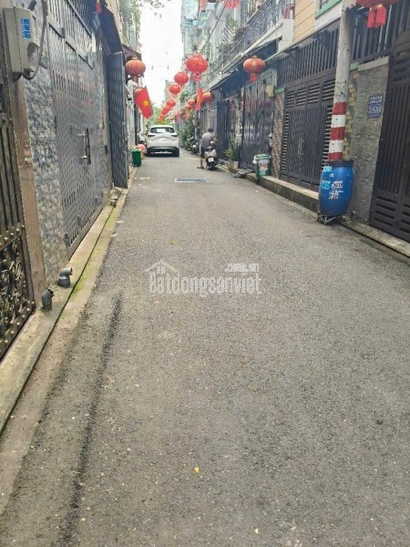 NHÀ BÁN QUẬN 12 - GIÁP SONG HÀNH, TRƯỜNG CHINH.
QUA TÂN BÌNH CHỈ VÀI PHÚT NHÀ 4 TẦNG BTCT VÀO Ở