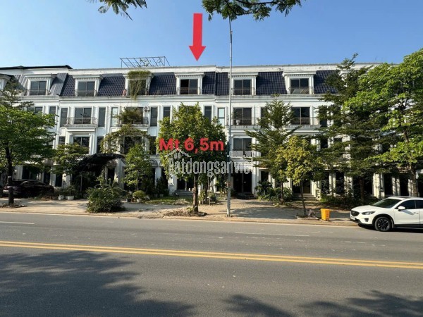 Bán nhà 4 tầng xây thô tại VCI Mountain View, 8,5 tỷ, 117m2, mặt tiền 6,5m