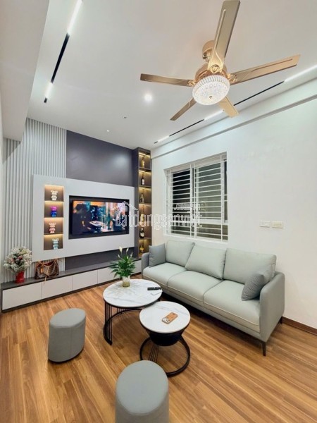 Bán nhà đẹp Xuân Đỉnh 2 mặt thoáng 31m2 5 tầng thang máy giá 9,2 tỷ