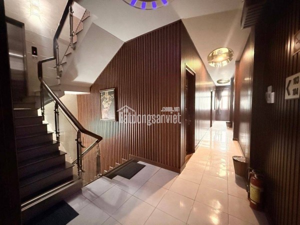 KHÁCH SẠN CAO CẤP - 38 tỷ TL - DÒNG TIỀN 2,2 tỷ/năm - 2 MẶT TIỀN TRƯỚC SAU