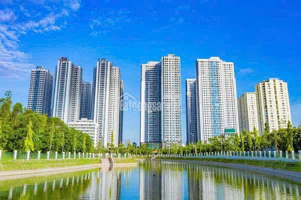 Bán nhà phân lô vỉa hè kinh doanh – gara ô tô – vị trí đẹp - lô góc 50m2