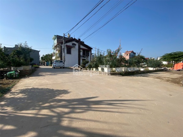 65M 2 MẶT TIỀN TỔ 10 TT QUANG MINH,GIÁ 4,X TỶ.FULL TC,LH E QUANG LV CC