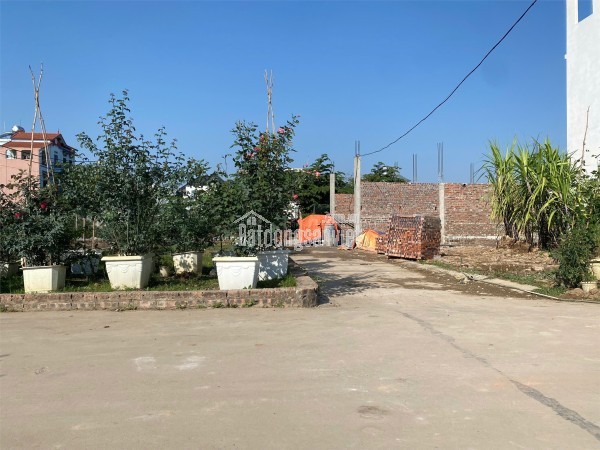 65M 2 MẶT TIỀN TỔ 10 TT QUANG MINH,GIÁ 4,X TỶ.FULL TC,LH E QUANG LV CC