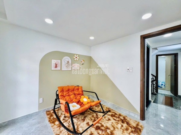 Chốt trong tháng Giêng – vừa có nhà mới, vừa có điện thoại xịn – quá đã luôn Ace ơi!