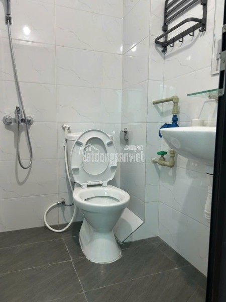 CHO THUÊ PHÒNG MỚI FULL ĐỒ – THANG MÁY – VĂN TRÌ, TÂY TỰU  KHUYẾN MẠI 1 THÁNG TIỀN NHÀ cho khách