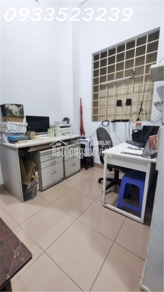 Nhà phố HXT 479/48 Phan Văn Trị P5 (5m x 12m) 2 Lầu ST giá 9.2 Tỷ đối diện TTTM Emart Gò Vấp