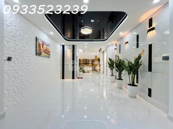 Giảm 200 triệu - có gara ô tô - 5 tầng lầu - đường Số 3 - Nguyễn Văn Khối 4 phòng ngủ toilet riêng