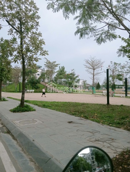 chỉ 20 tỷ 500 triệu có ngay đất tái định cư ngọc thụy , dt 50m, ô tô tránh , vĩa hè.