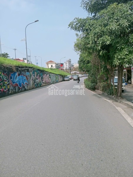 CHỈ HƠN 10 TỶ NHÀ ĐẸP CHỦ CẦN BÁN GẤP.

 6 tầng thang máy – diện tích sử dụng rộng rãi 40m.