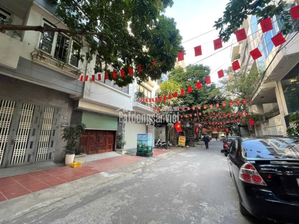 Bán nhà 5 TẦNG  phố Bà triệu Hà Đông 40 m 5 tầng ô tô tránh nhau nhà đẹp 12 tỷ