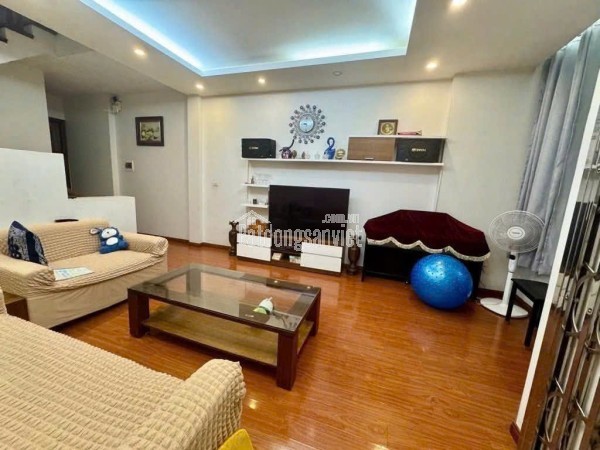 Bán nhà 5 TẦNG  phố Bà triệu Hà Đông 40 m 5 tầng ô tô tránh nhau nhà đẹp 12 tỷ