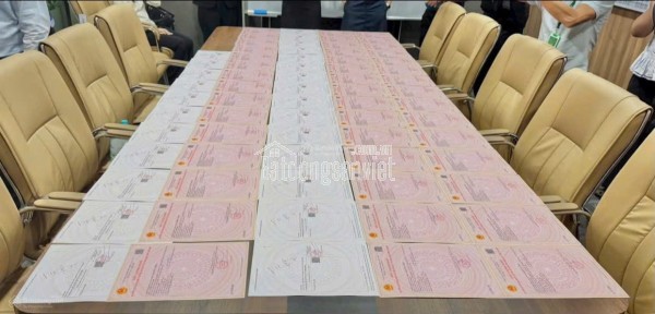 Chỉ 625 triệu mở ngay showroom 5x18 với 18 tháng vận hành không chi phí tại Dragon Eden.0933910039