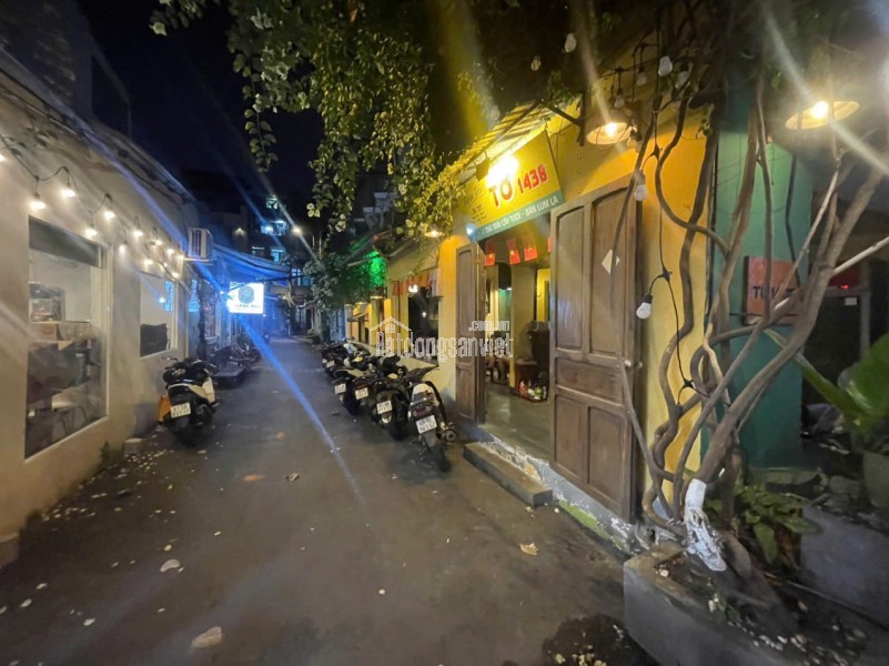 CAFE TỚ 1438 Cần sang gấp vào là kinh doanh ngay tại Bình Thạnh