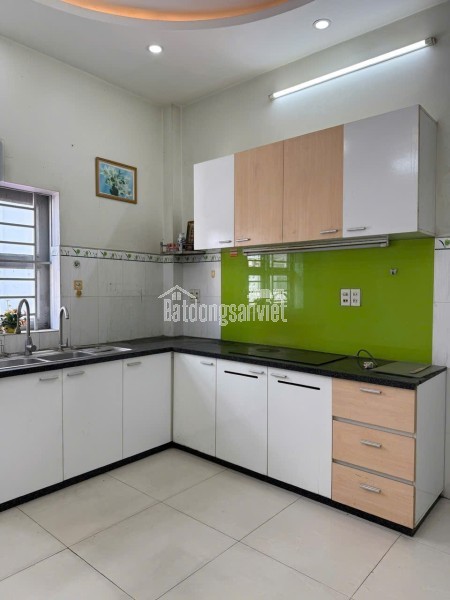 Bán Nhà Mới 100%, Lạc Long Quân P. Hòa Bình, 2 MT HXH 9.2 TỶ