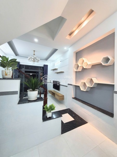 Bán nhà mới xây Full nội thất đường số 8 Linh Xuân Thủ Đức TPHCM,LH 0909428959.