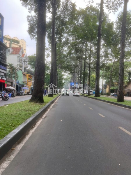 Bán gấp nhà Mặt Tiền Kinh Doanh Ngô Gia Tự P.9 Quận 5.